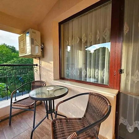 Magnolia 招待所 4*