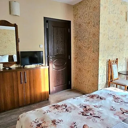 Magnolia Къща за гости Созопол