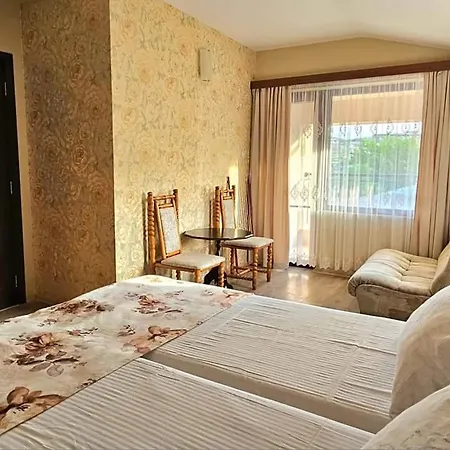 招待所 Magnolia 4*